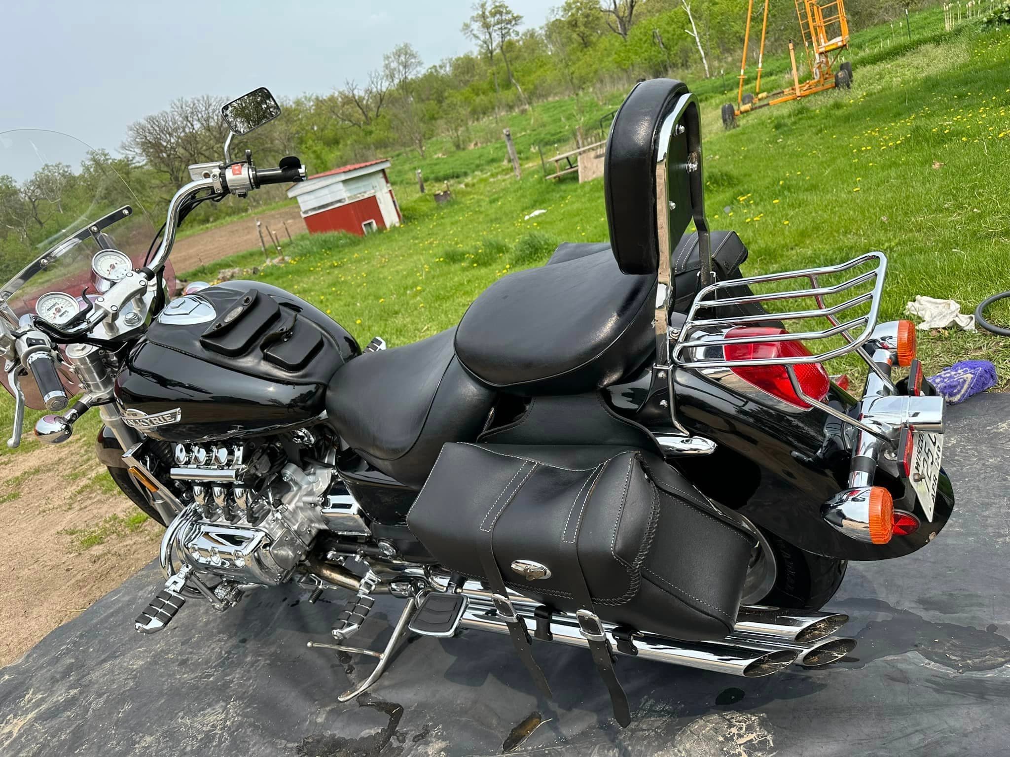 Auto Detailing - Honda VTX chrome - Professional Detailing Wisconsin Dells