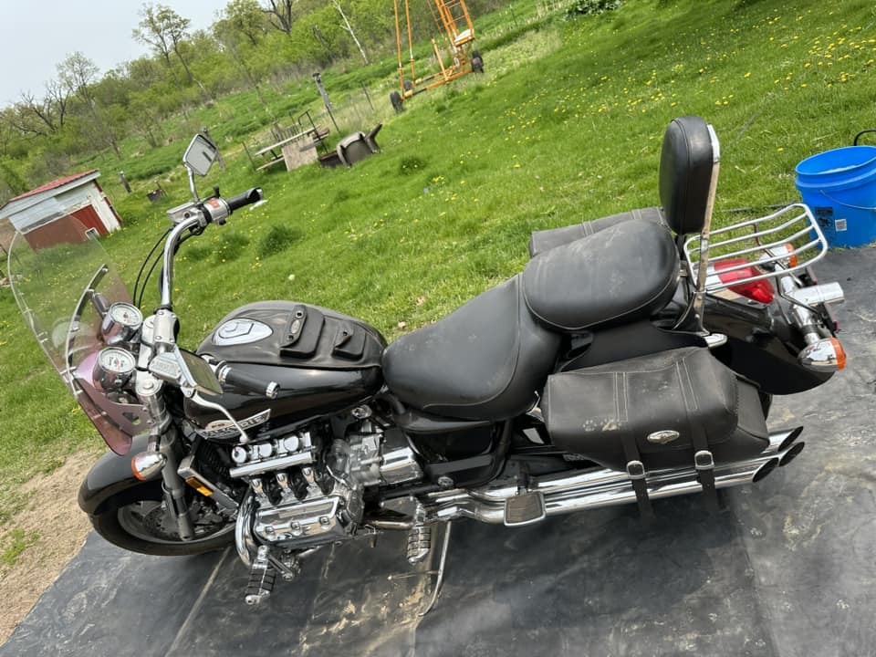 Auto Detailing - Honda VTX engine - Professional Detailing Wisconsin Dells