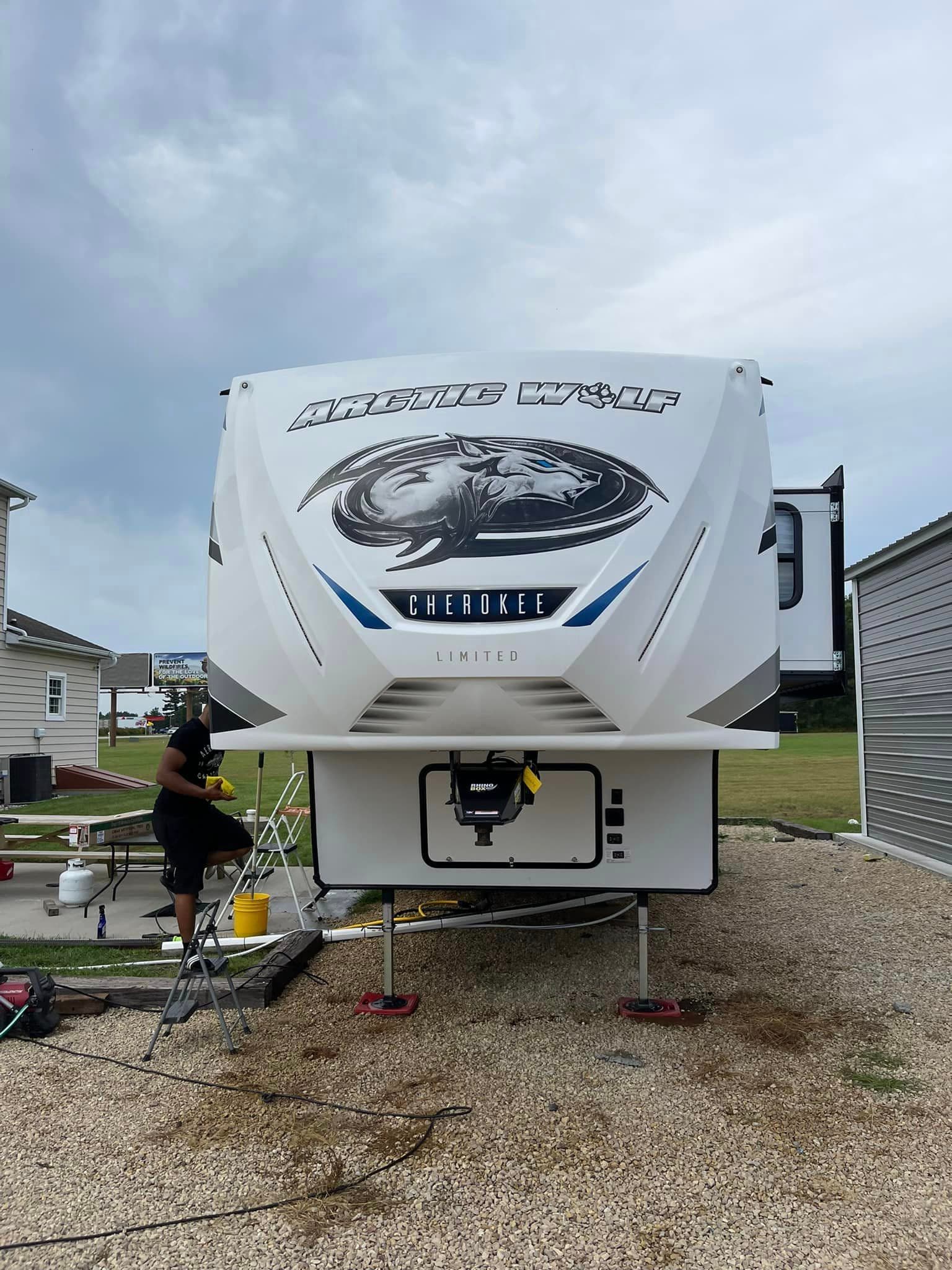 Auto Detailing - Arctic Wolf fifth-wheel - Professional Detailing Wisconsin Dells