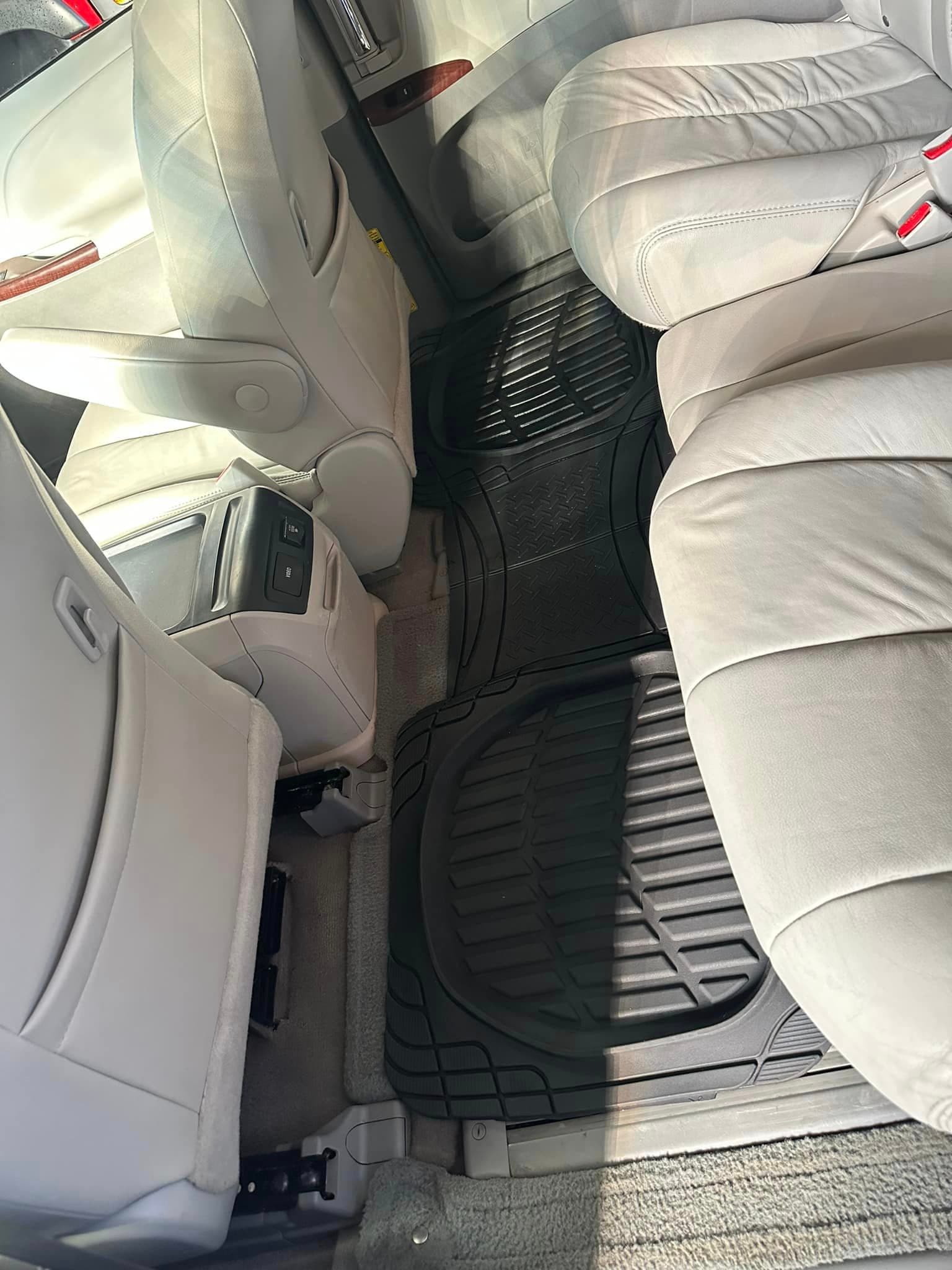 Silver Toyota Sienna — Mobile Detail preview