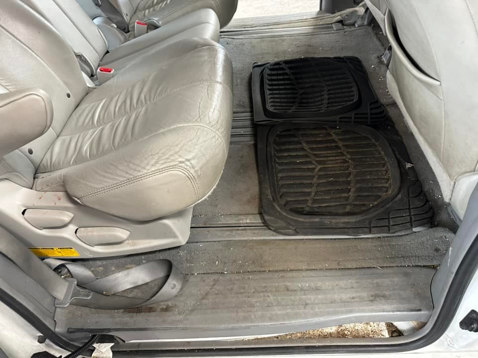 Auto Detailing - Toyota Sienna interior finished - Professional Detailing Wisconsin Dells